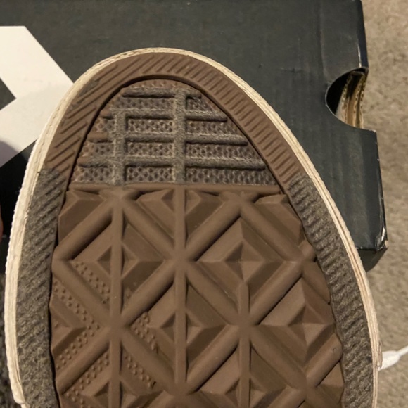 Converse - Picture 6 of 12